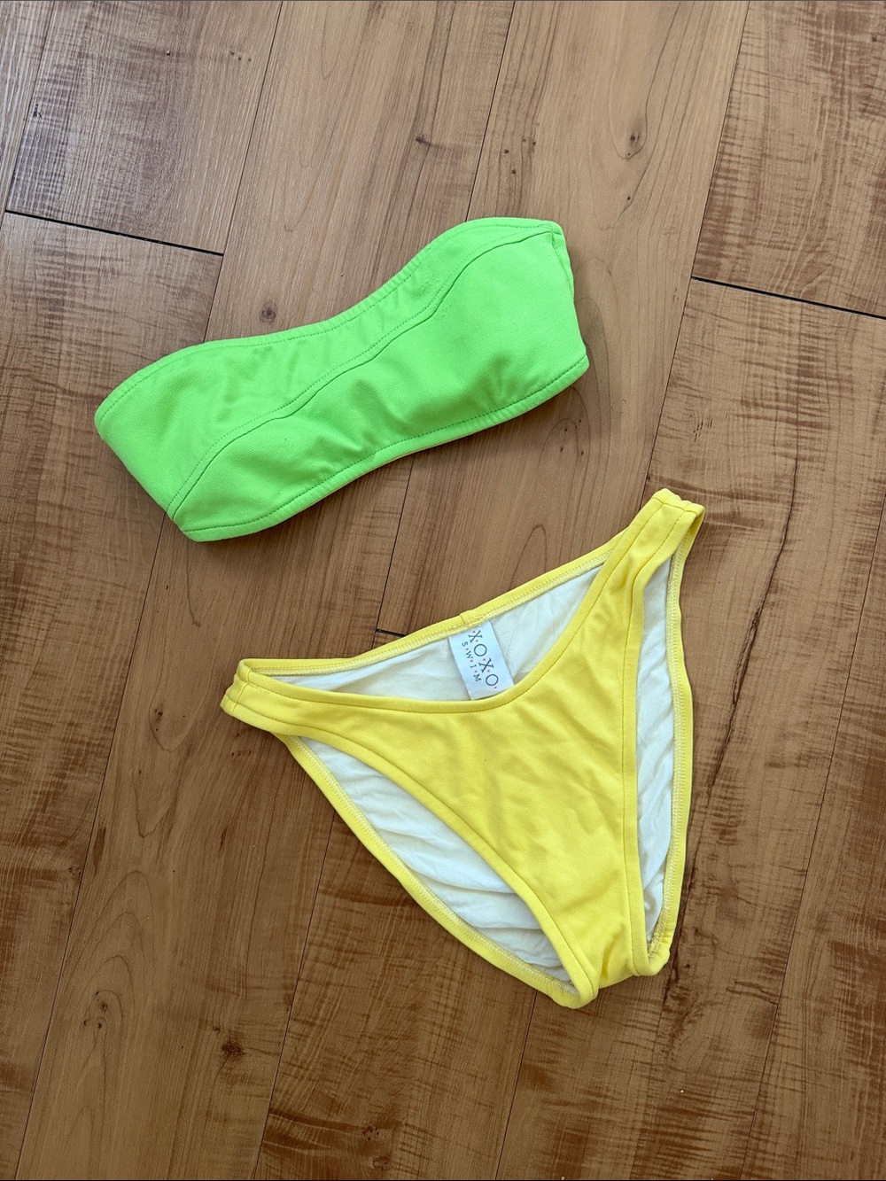 Vintage High Cut XOXO Bright Yellow Reversible Bandeau Bikini Set Y2K Medium